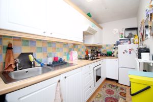 Kitchen- click for photo gallery